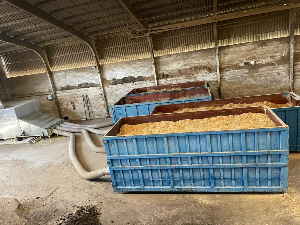 Imagen de un secadero de Serrín de Laster Agri